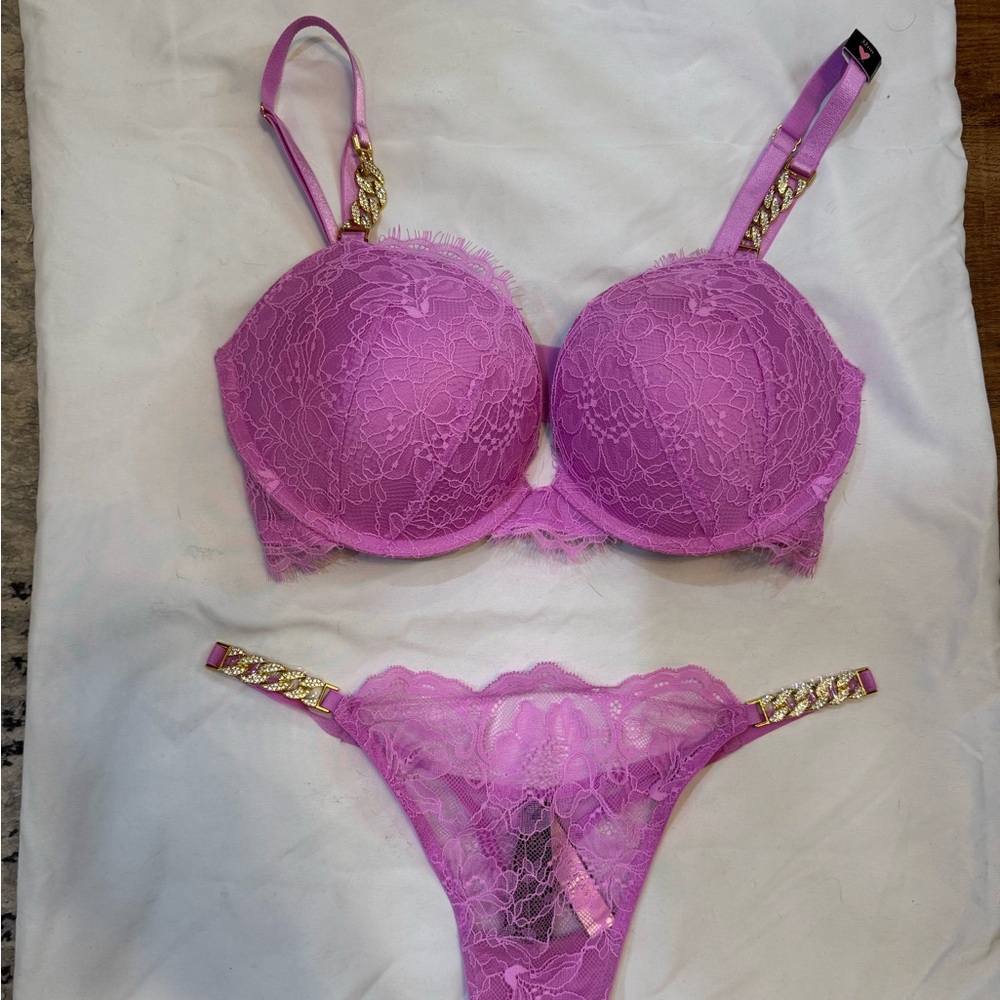 NWT Victoria secrets bra and panty set